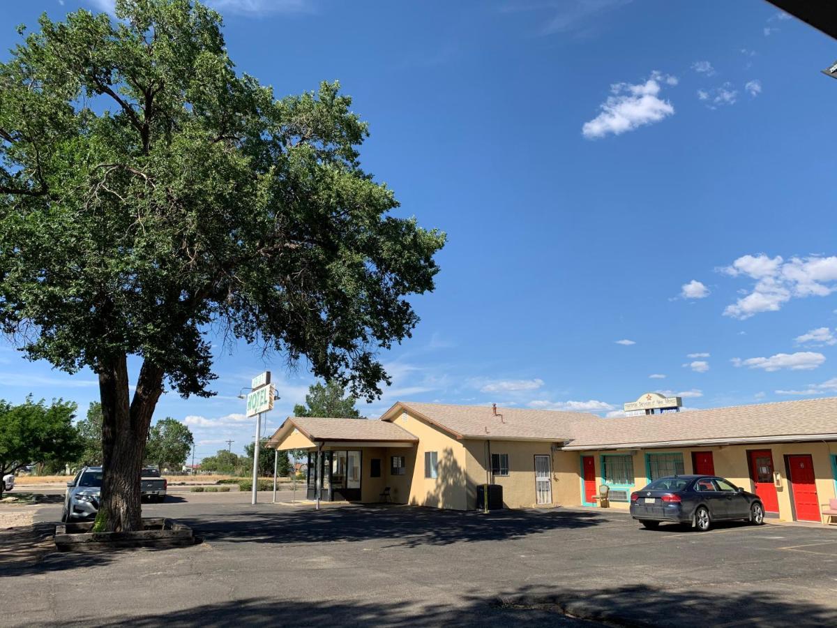 Lariat Motel Moriarty Екстер'єр фото
